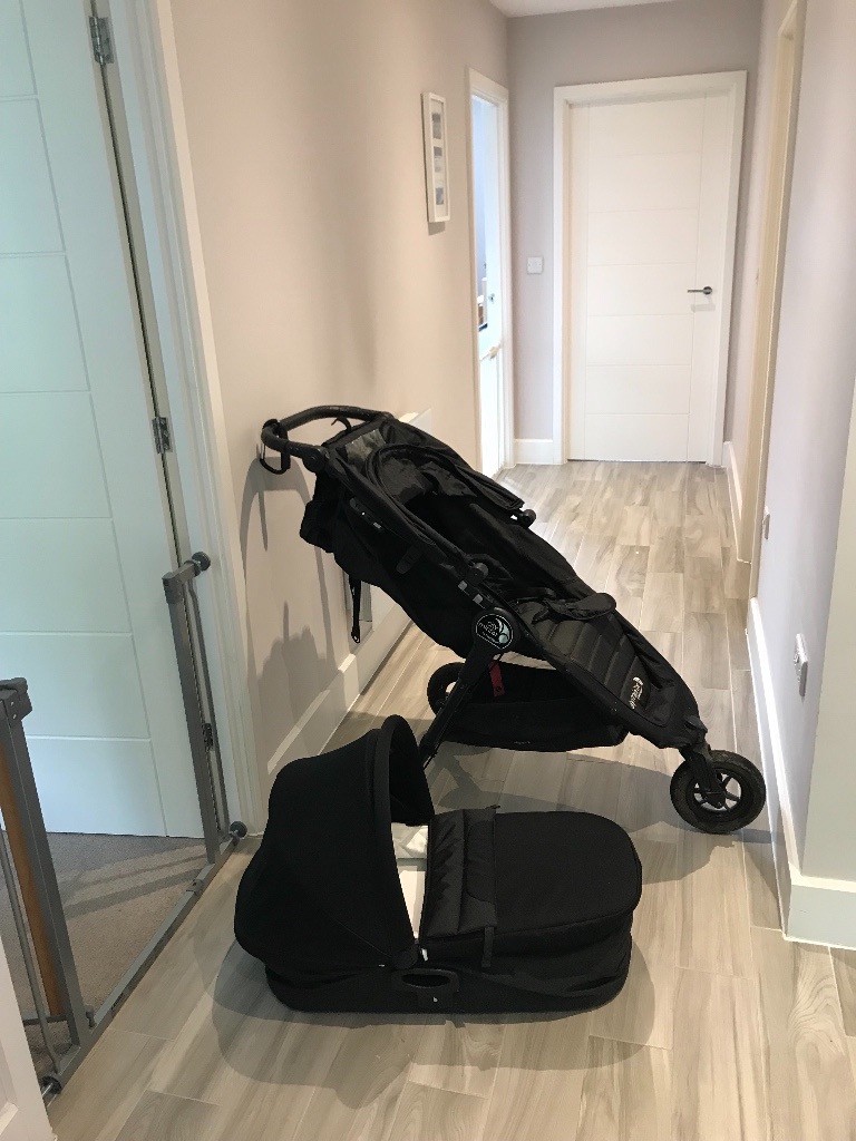 baby jogger deluxe bassinet adaptors